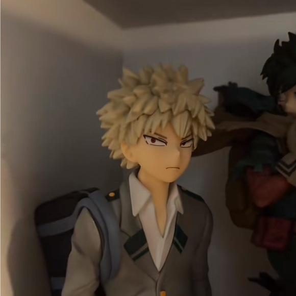 Meet your Posher, Nanaue - Picture 2 of 3